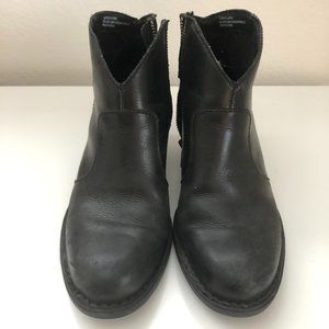 Born Michel Short Western Ankle Boots Black